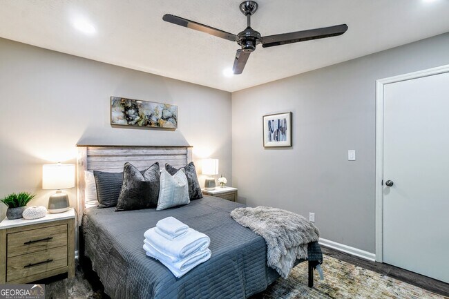 Building Photo - 85 Wilhelmina Dr