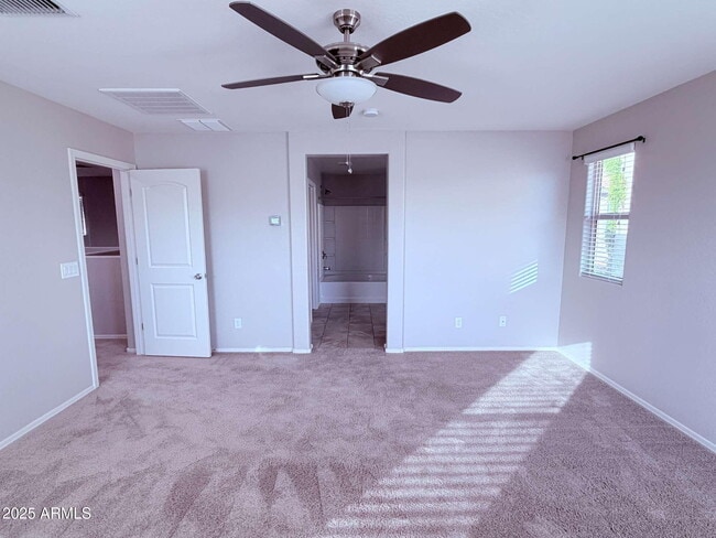 Building Photo - 5113 E Greenway St