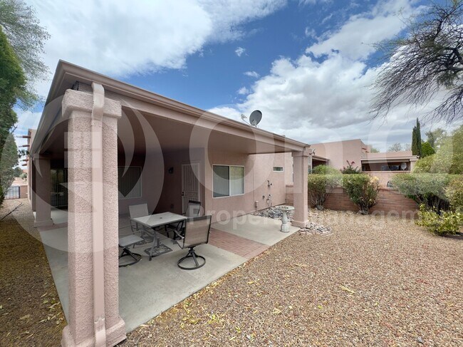 Building Photo - 1697 N Rio Yaqui