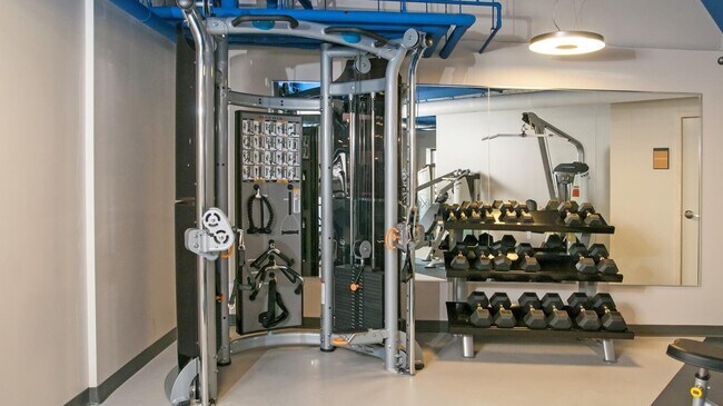 Building Photo - 350 Nathan Ln N