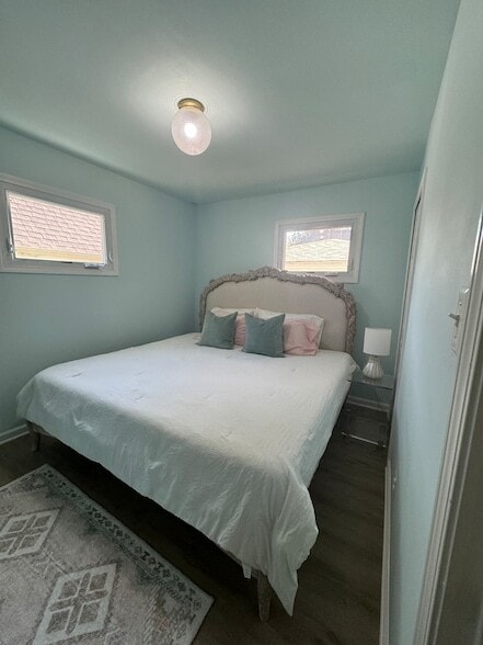 Building Photo - 644 W Hinsdale Ave