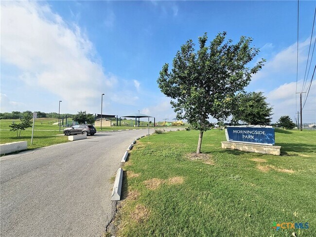 Building Photo - 776 Bullsnake Trl