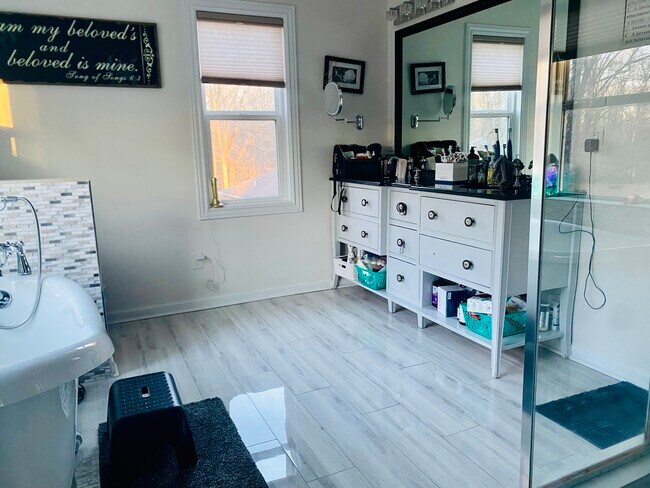 Building Photo - 17920 TN-196