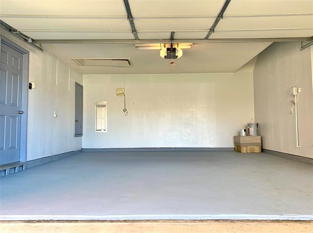 Building Photo - 1410 Indian Lake Trail