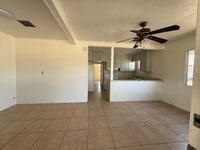 Building Photo - 489 N 10th St