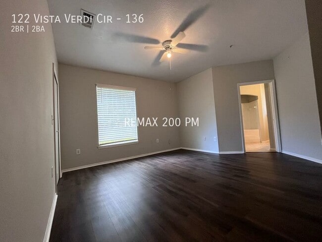 Building Photo - 122 Vista Verdi Cir