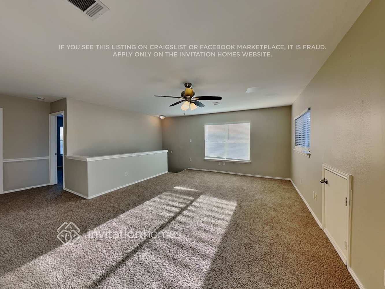 Building Photo - 1919 Carriage Club Dr