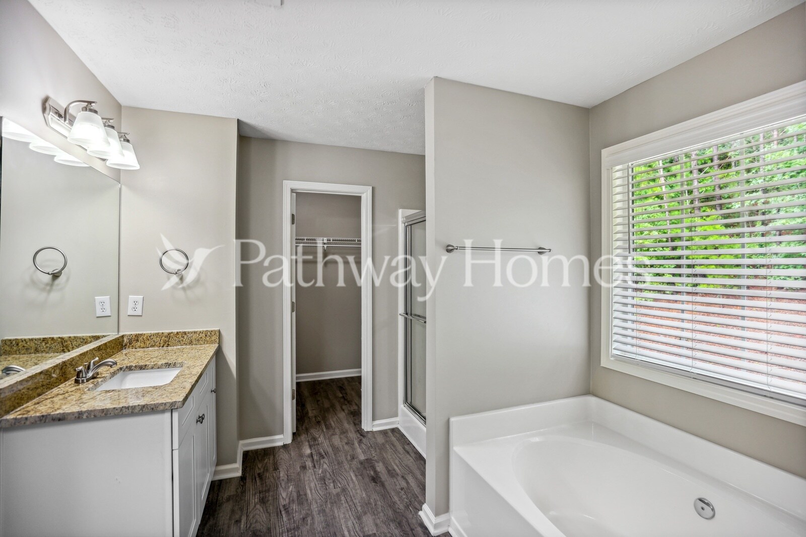 Building Photo - 2035 Patrick Mill Pl NE