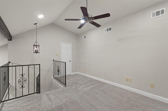 Building Photo - 2026 Towngate Dr