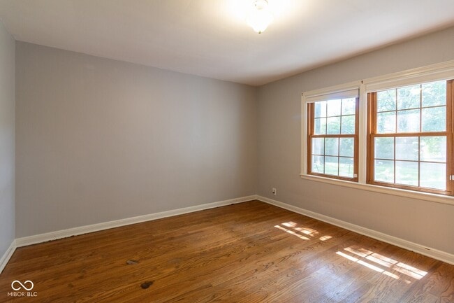 Building Photo - 6353 Riverview Dr