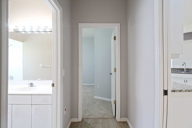 Building Photo - Annual rental: Spacious 3BR/2BA Creekwood Home with Office, Screened Lanai, EV Charger & Resort-S...