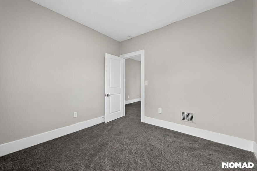 Building Photo - 3034 Gray St