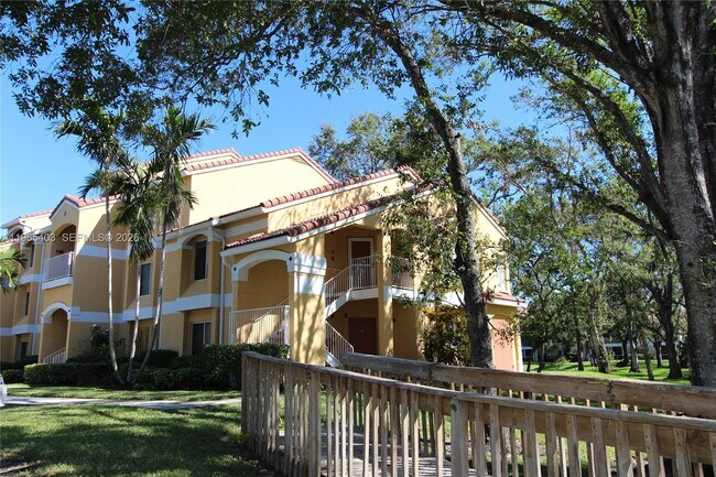 Building Photo - 2321 NW 33rd St