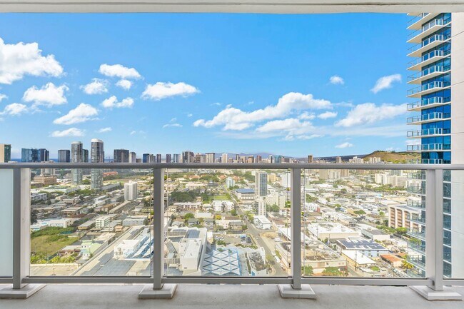 Building Photo - 2BD/2BA/2PKG. New Build, Contemporary Design, Views, Two Parking Stalls.