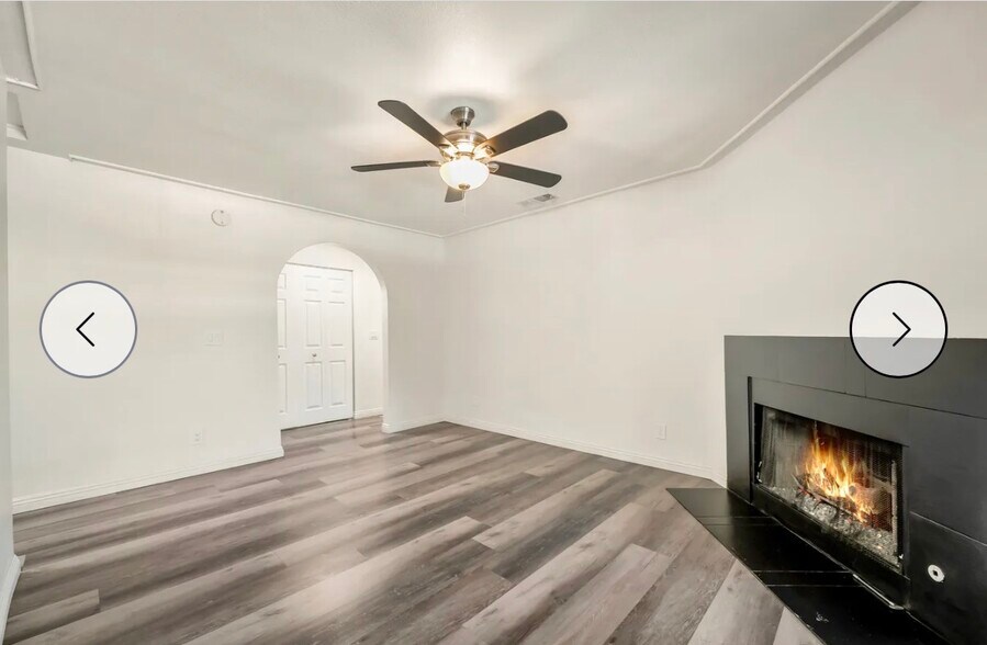 Building Photo - 2200 S Fort Apache Rd