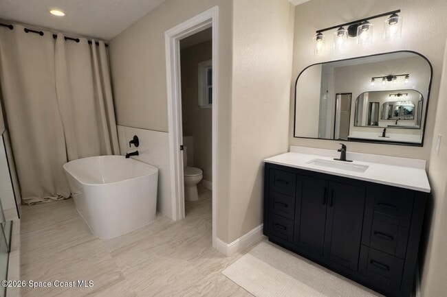 Building Photo - 2147 Auburn Lakes Dr