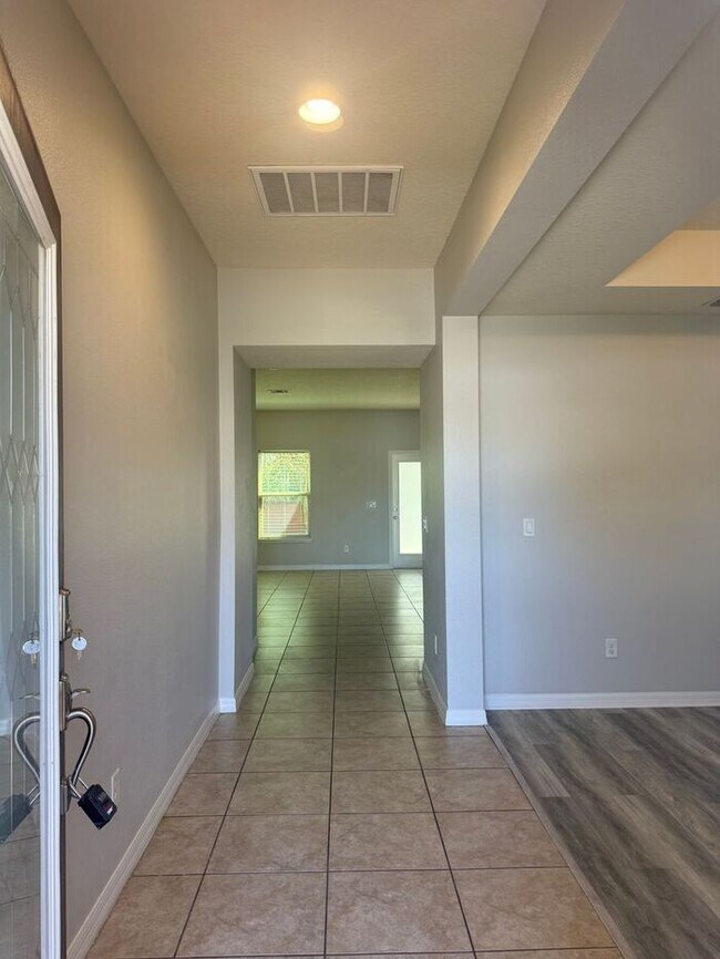 Building Photo - 2 Story Home in JOHNS LAKE POINTE, WINTER GARDEN