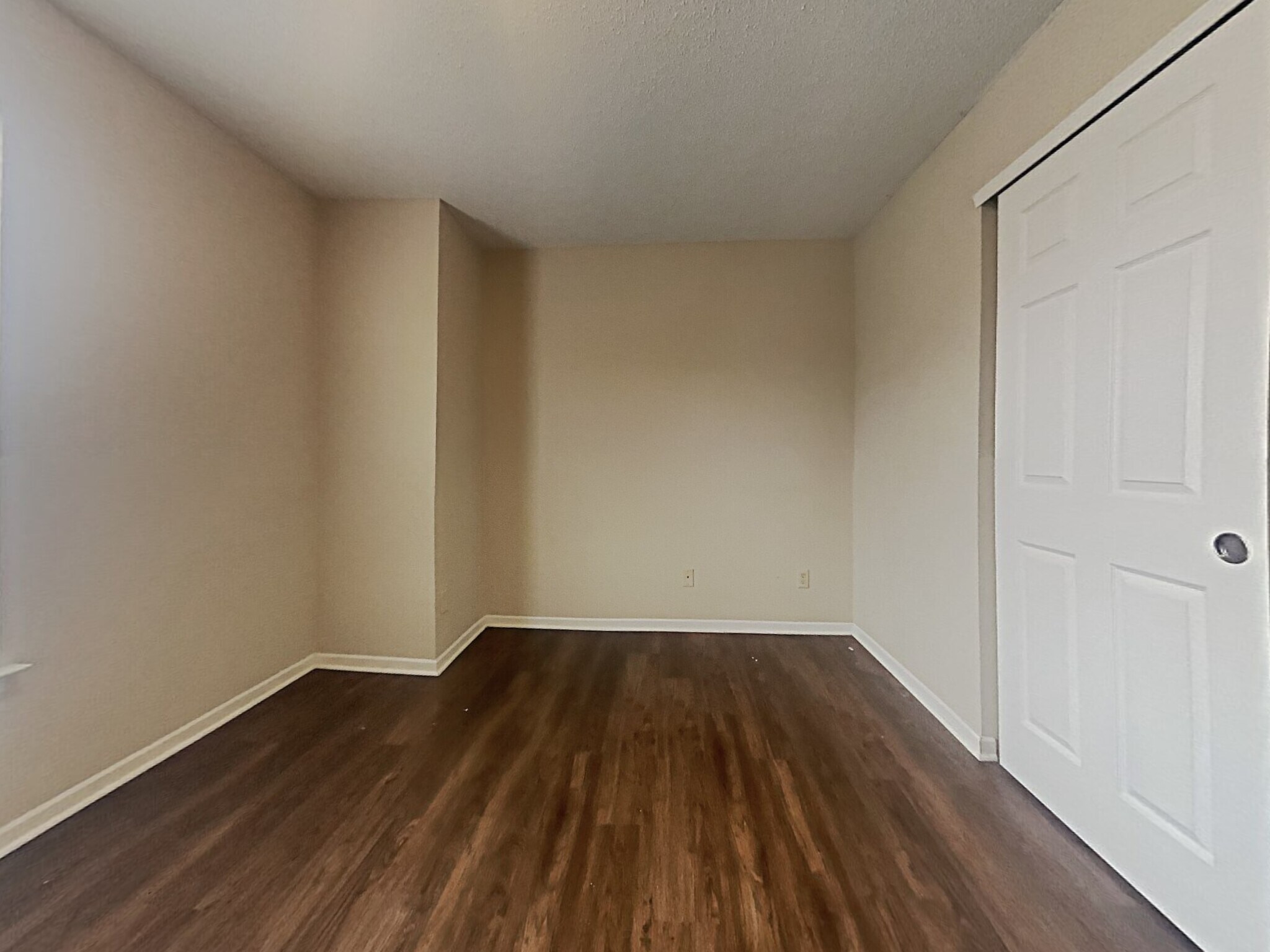 Building Photo - 6886 Merritt Ridge Way