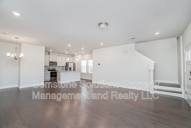 Building Photo - 639 Taylor Bend