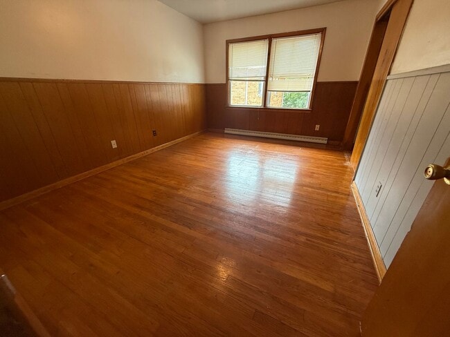 Building Photo - 26631 Lakeshore Blvd