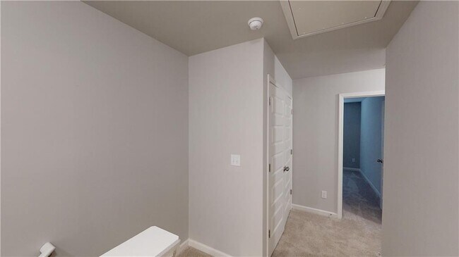 Building Photo - 4048 Kingsbrook Blvd