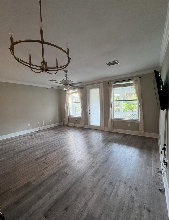 Building Photo - 20 Bald Eagle Ct