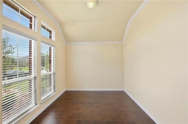 Building Photo - 15004 Waters Dr