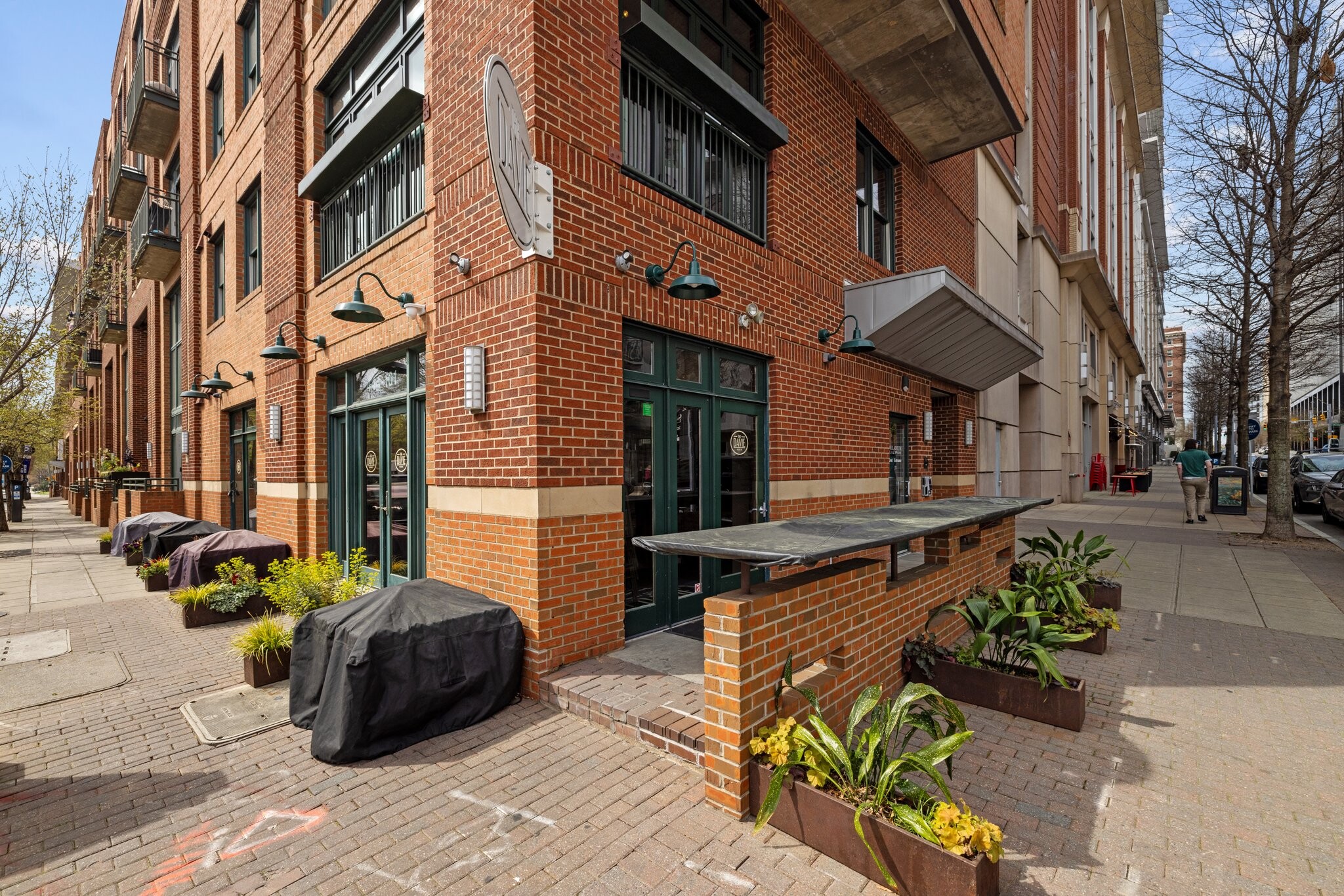 Building Photo - 444 S Blount St