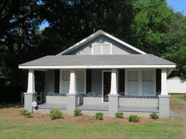 Primary Photo - 843 N Perkins Rd