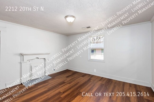 Building Photo - 2212 20th St N