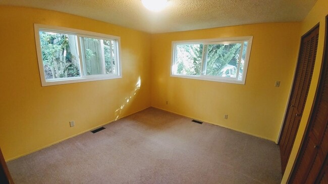 Building Photo - 1415e3