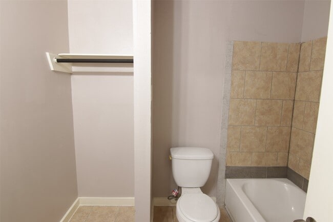 Building Photo - 9130 Autumn Harvest Dr