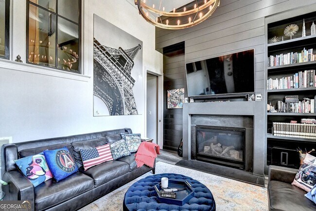 Building Photo - 2555 Brook Run
