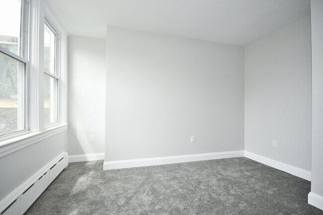 Building Photo - 7700 Francis