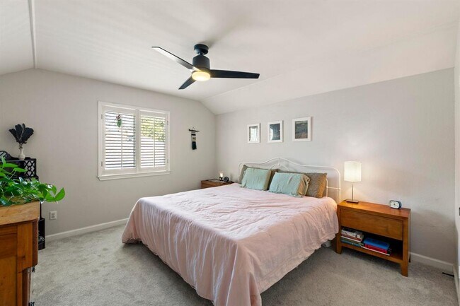 Building Photo - 3600 Malone Dr