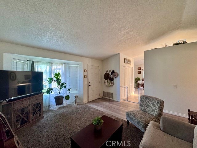 Building Photo - 27196 Rainbow Creek Dr