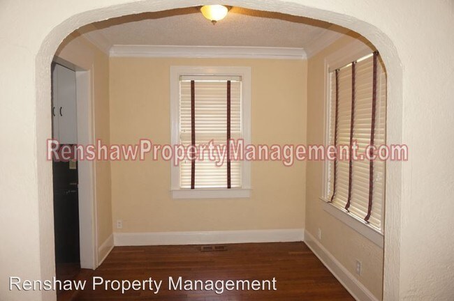 Building Photo - 2 br, 1 bath House - 645 S. Goodlett St.
