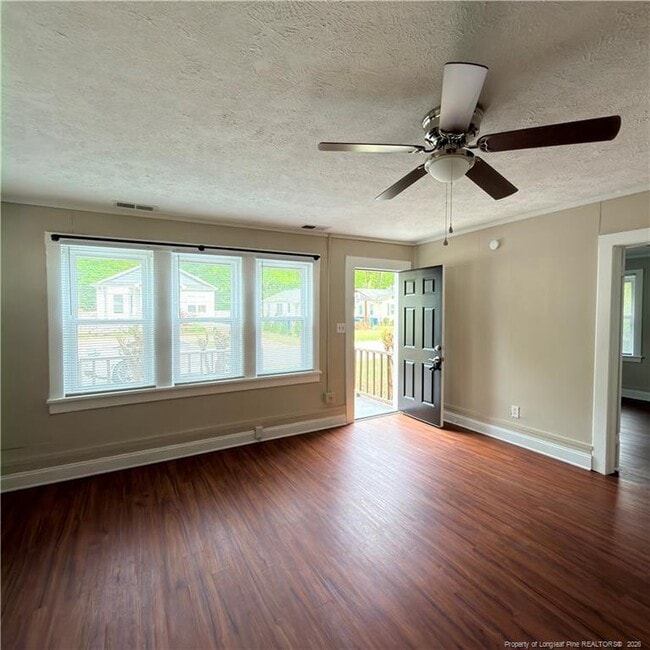 Building Photo - 216 Sedberry St