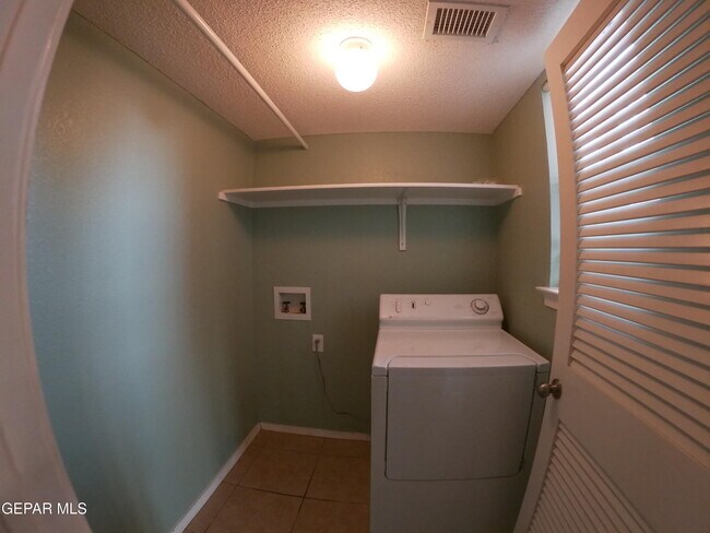 Building Photo - 14201 Pacific Point Dr