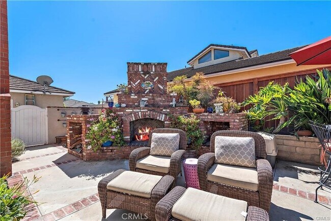 Building Photo - 28371 La Falda