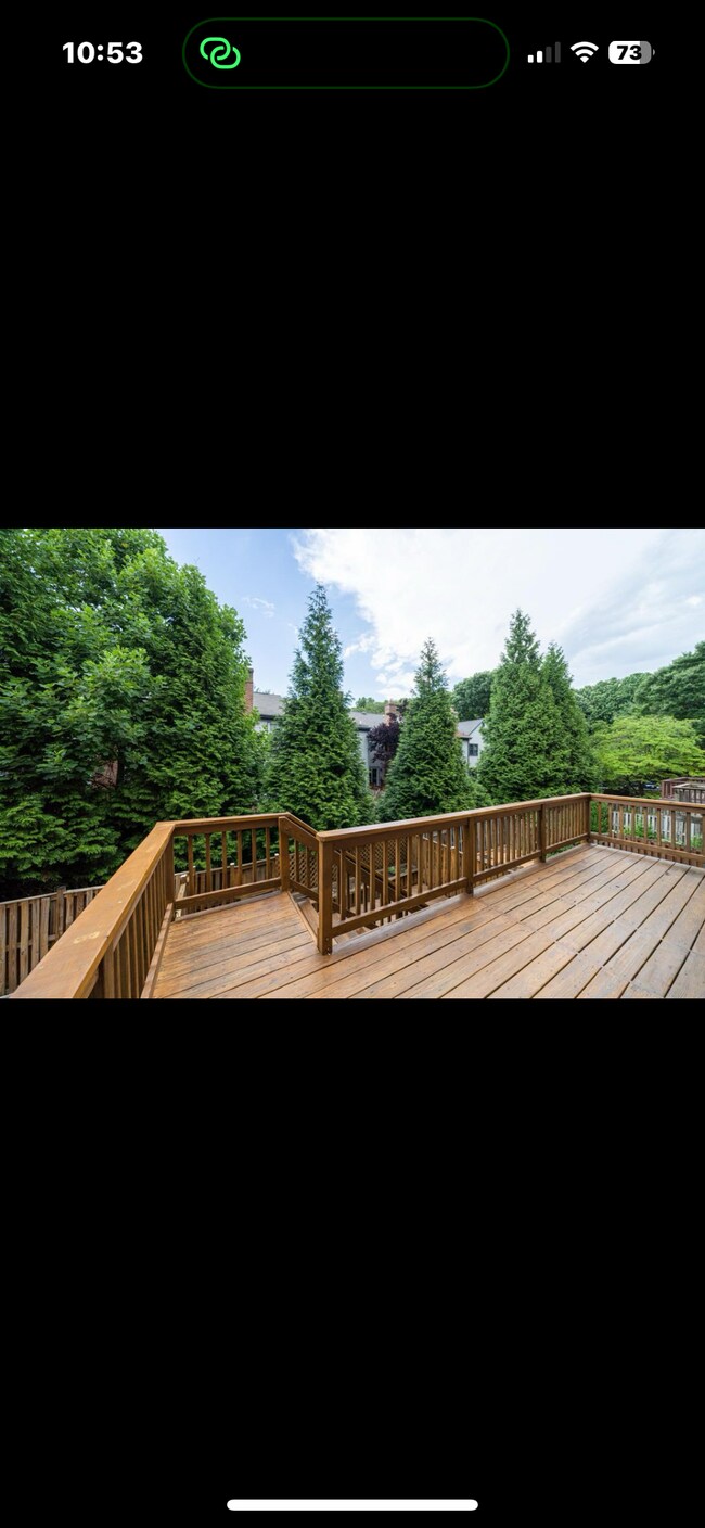 Building Photo - 2883 Kelly Sq