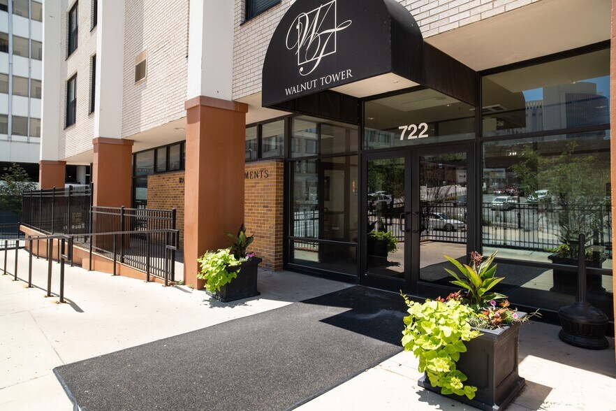 Walnut Tower Apartments 722 Walnut St Kansas City MO 64106 Apartment Finder