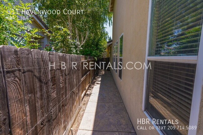 Building Photo - 511 Havenwood Ct