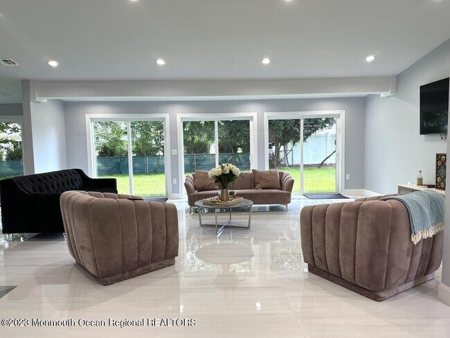 Building Photo - 508 Deal Rd