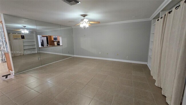 Building Photo - 117 NW 108th Ave