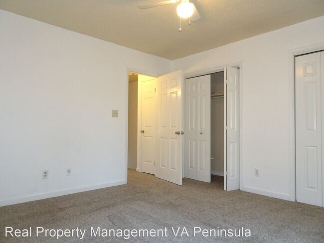 Building Photo - 2 br, 1.5 bath House - 1102 Palmerton Dr