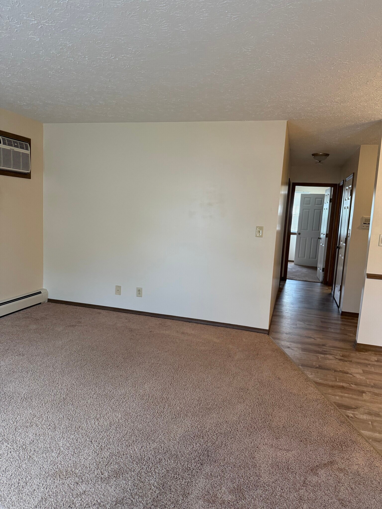 Building Photo - 6740 Appleridge Cir