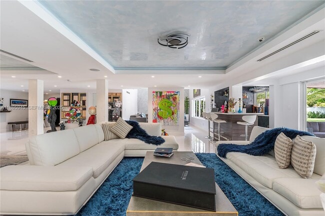 Building Photo - 11531 SW 93rd St