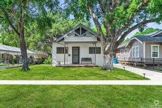 Building Photo - 327 E Whittier St