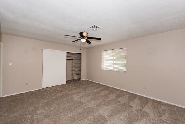 Building Photo - 3477 E Cuadrilla Ln